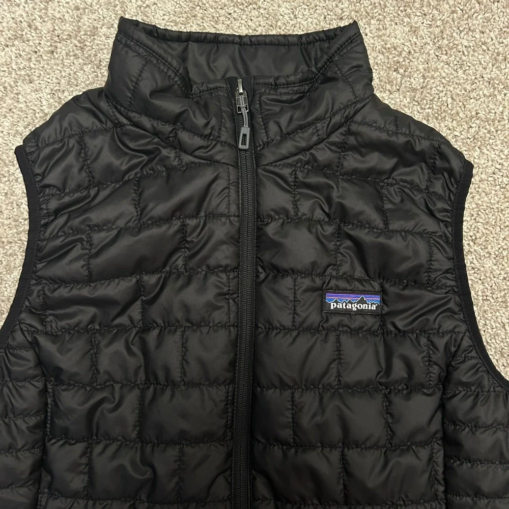 Patagonia Nano Puff Vest Women Size Large LOGO Black Quilted Primaloft Full Zip - Picture 6 of 10